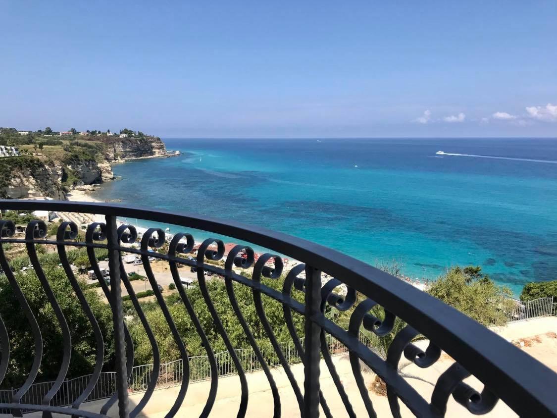 Bonsai Hotel Tropea Exterior photo